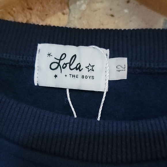 Lola & The Boys Tiger Flip Sequin Sweatshirt 12 - Picture 2 of 5